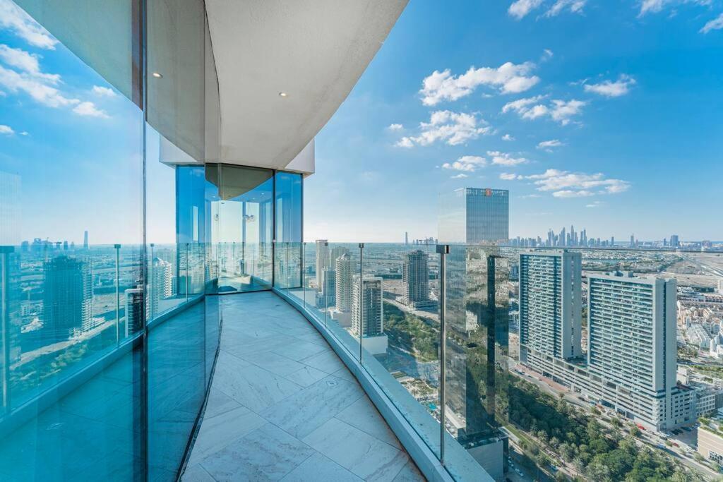 High Floor Five Sky In Jvc With Private Pool Dubai