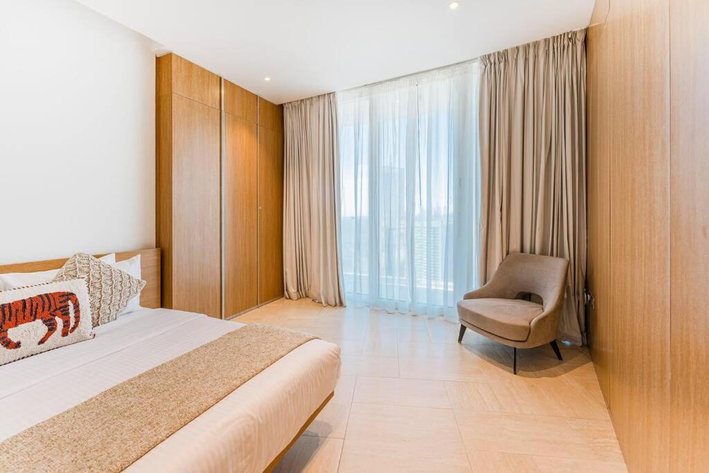 High Floor Five Sky In Jvc With Private Pool Apartment